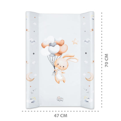 Wickelunterlage Wickelauflage Keil 70x47 cm - Wickeltischauflage für Babys abwaschbare und wasserdichte Wickelmulde ideal für Babybett und Wickeltisch Kaninchen Motiv