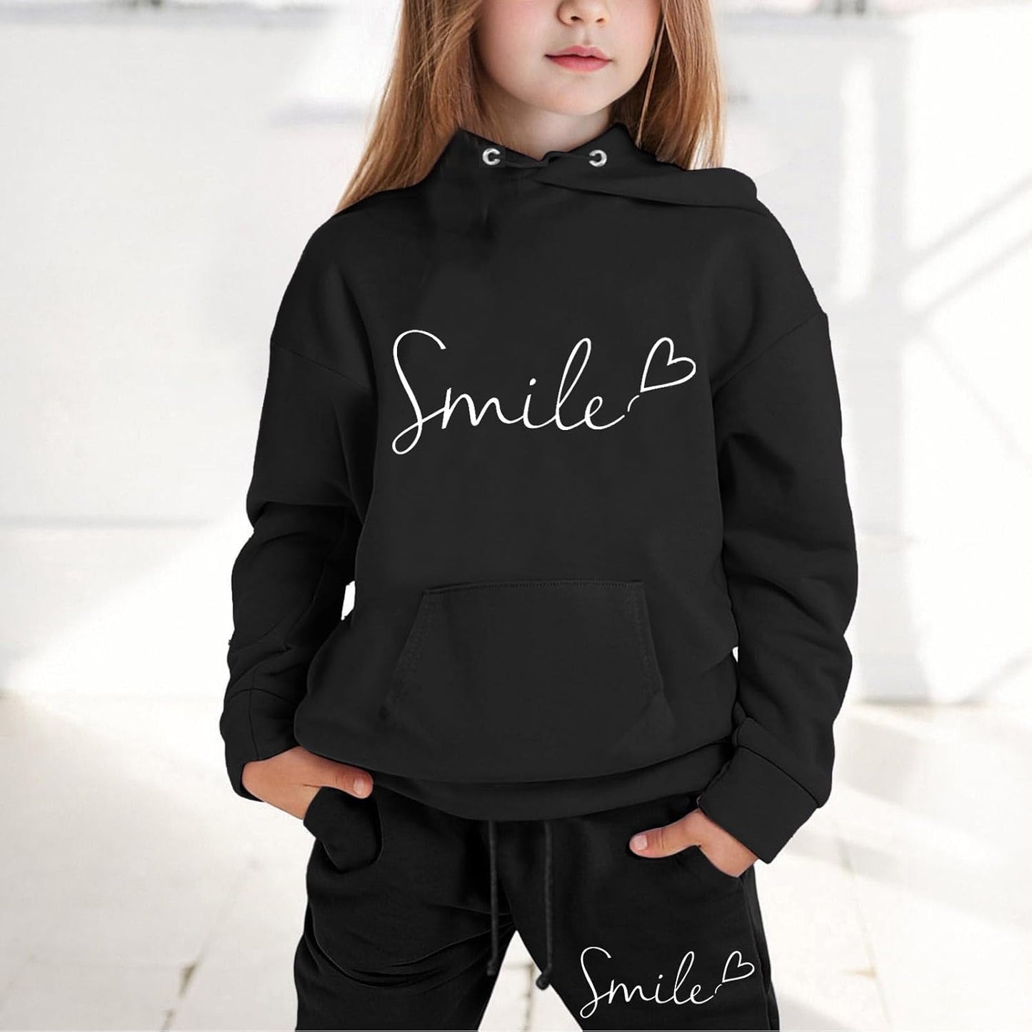 Mädchen 2-teiliges Outfit Herbst Hoodie Lächeln Sweatsuit Sets Kinder 2025 mit Kapuze Ausgehen Sweatanzüge Sweatshirt mit Taschen Grafik Langarm Brief Kordelzug Sweatsuits Sets