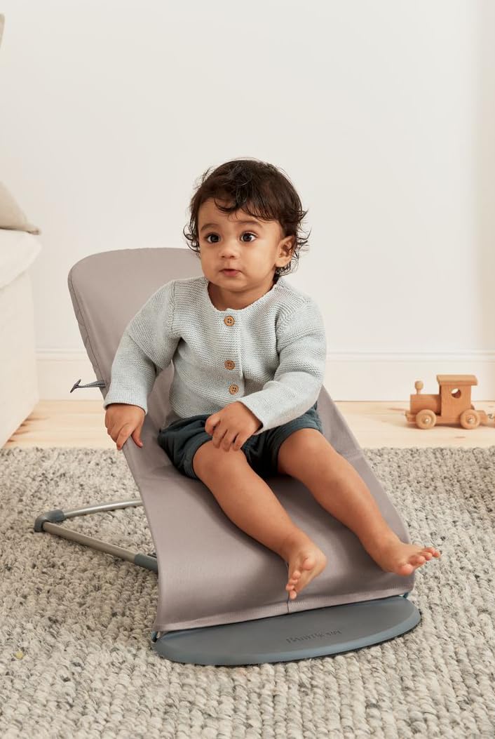 BabyBjörn Bliss Baby Bouncer, Woven, Classic Quilting, Sand Grey 