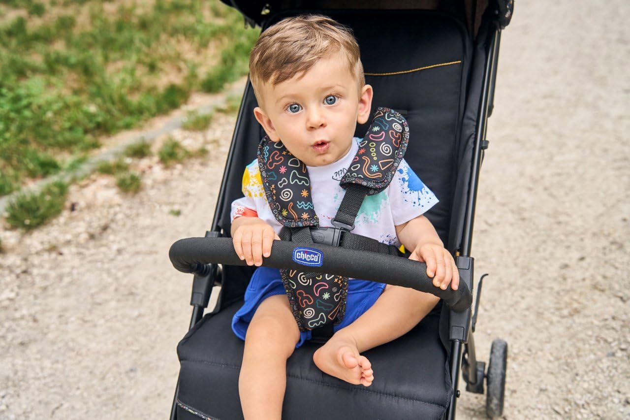 Chicco, Glee Pushchair from 0 Months to 4 Years with Automatic and Compact Closure, Extendable Hood with SPF 50+ and Rain Cover, 3-Level Adjustable Backrest, Leg Rest