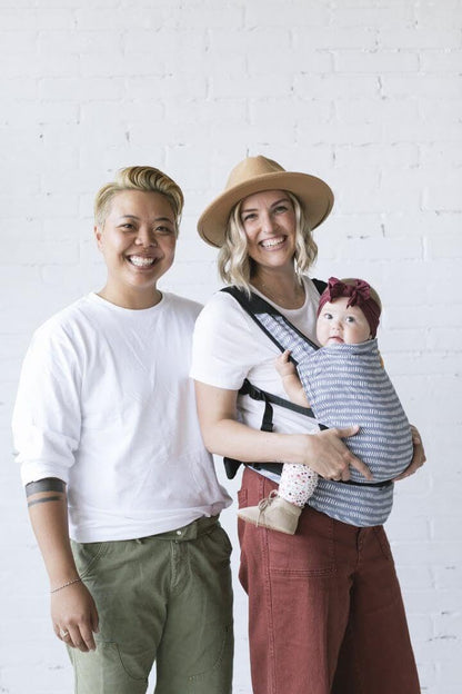 Tula Lite Babytrage und Babytrage-Tasche in Einem, Leicht Kompakt Ergonomisch, Bauchtrage Rückentrage Reise Babytrage, Discover