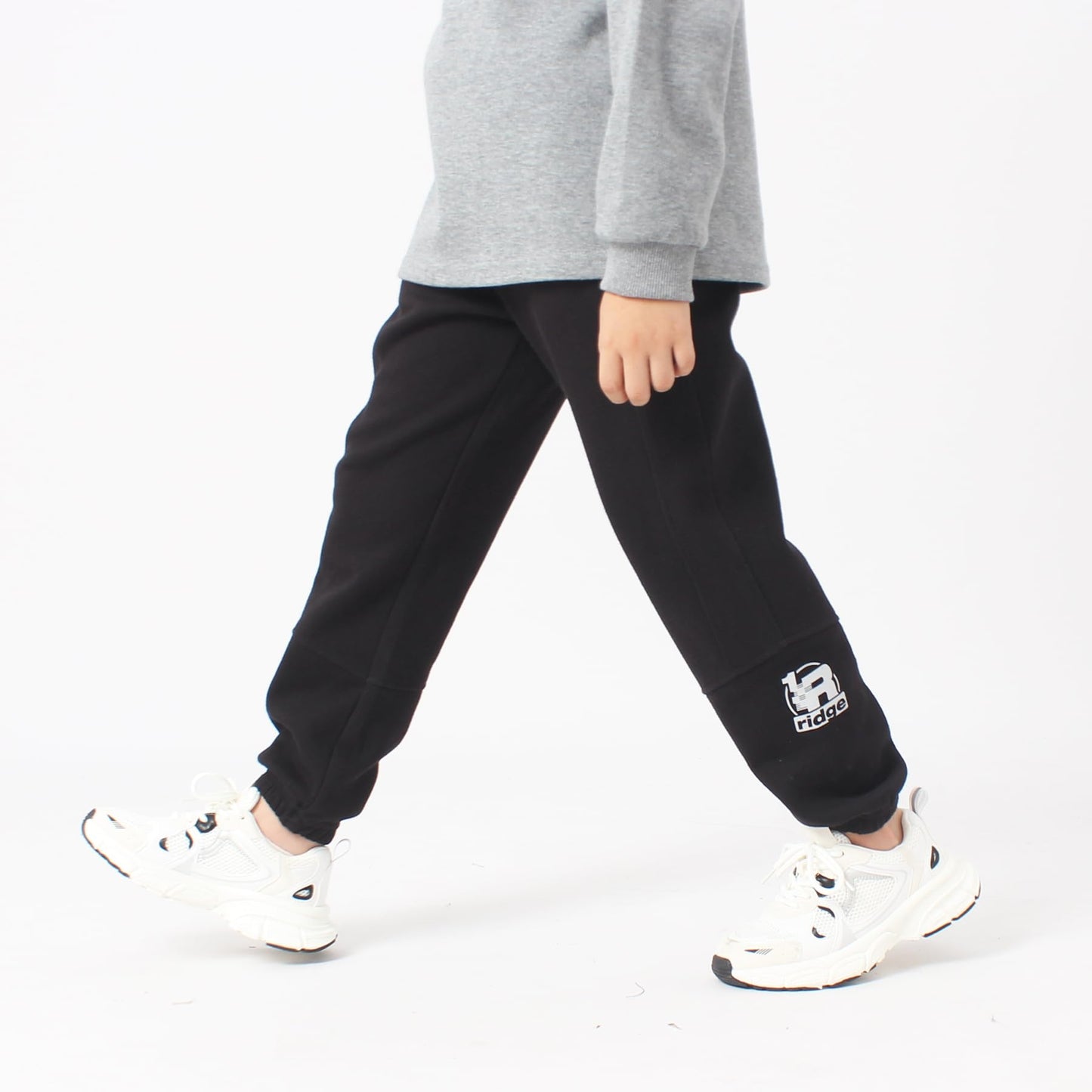 SERENYOU Jungen Jogginghose Hose Freizeit Joggers Kinder Sports Sweathose mit reflektierendem Grafikprint