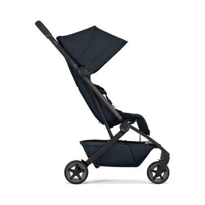 Joolz Aer2 Reise-Kinderwagen – Kompakter Reisebuggy für Babys und Kleinkinder, Einhand-Faltung, Liegefunktion & UPF 50+ Sonnendach, Flugzeug Handgepäck tauglich, ideal für Reisen (Space Black)