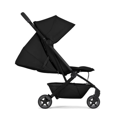 Joolz Aer2 Reise-Kinderwagen – Kompakter Reisebuggy für Babys und Kleinkinder, Einhand-Faltung, Liegefunktion & UPF 50+ Sonnendach, Flugzeug Handgepäck tauglich, ideal für Reisen (Space Black)