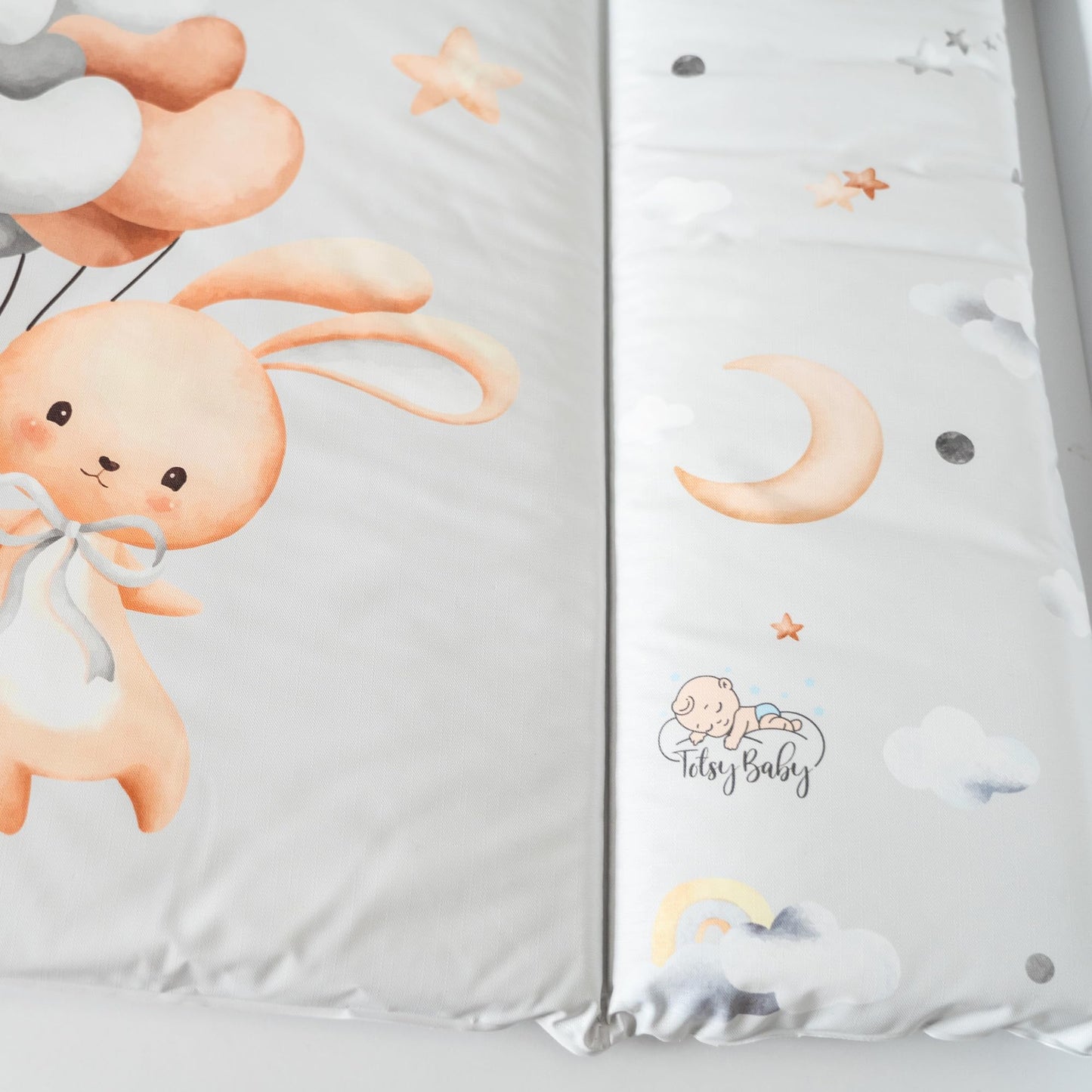 Wickelauflage Wickelunterlage abwaschbar und wasserdicht 75x72 cm - Wickelmatte zum Auflegen auf Wickeltisch Wickelaufsatz Wickelkommode oder Waschmaschine changing mat 75 x 72 Safari Motiv