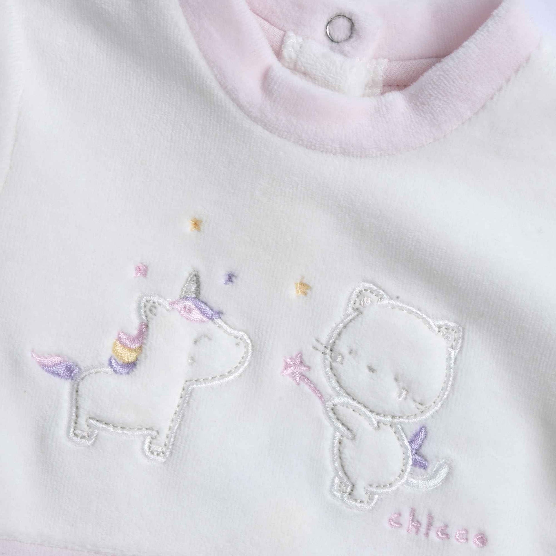 Chicco, Baby romper for boys and girls made of warm and soft velour, with practical button opening, ideal for winter, baby clothes for 0-24 months, designed in Italy