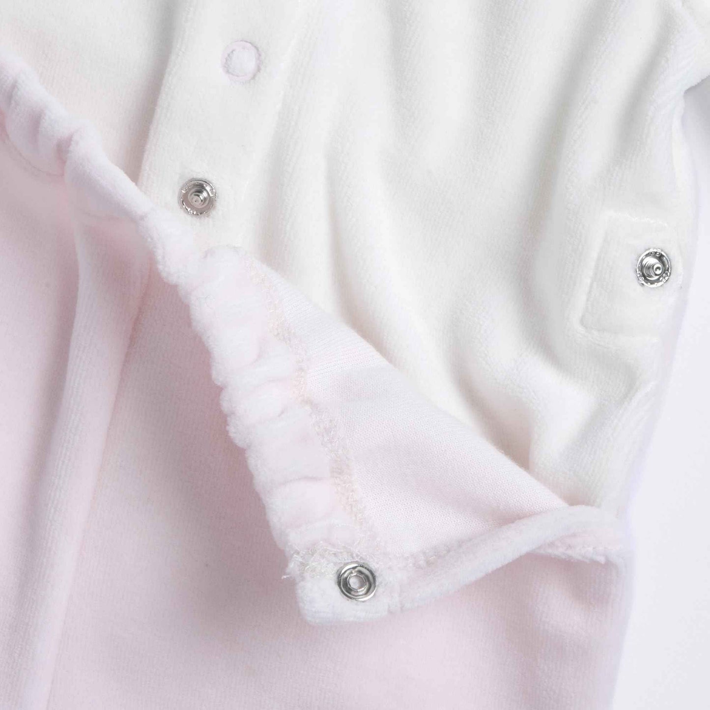 Chicco, Baby romper for boys and girls made of warm and soft velour, with practical button opening, ideal for winter, baby clothes for 0-24 months, designed in Italy