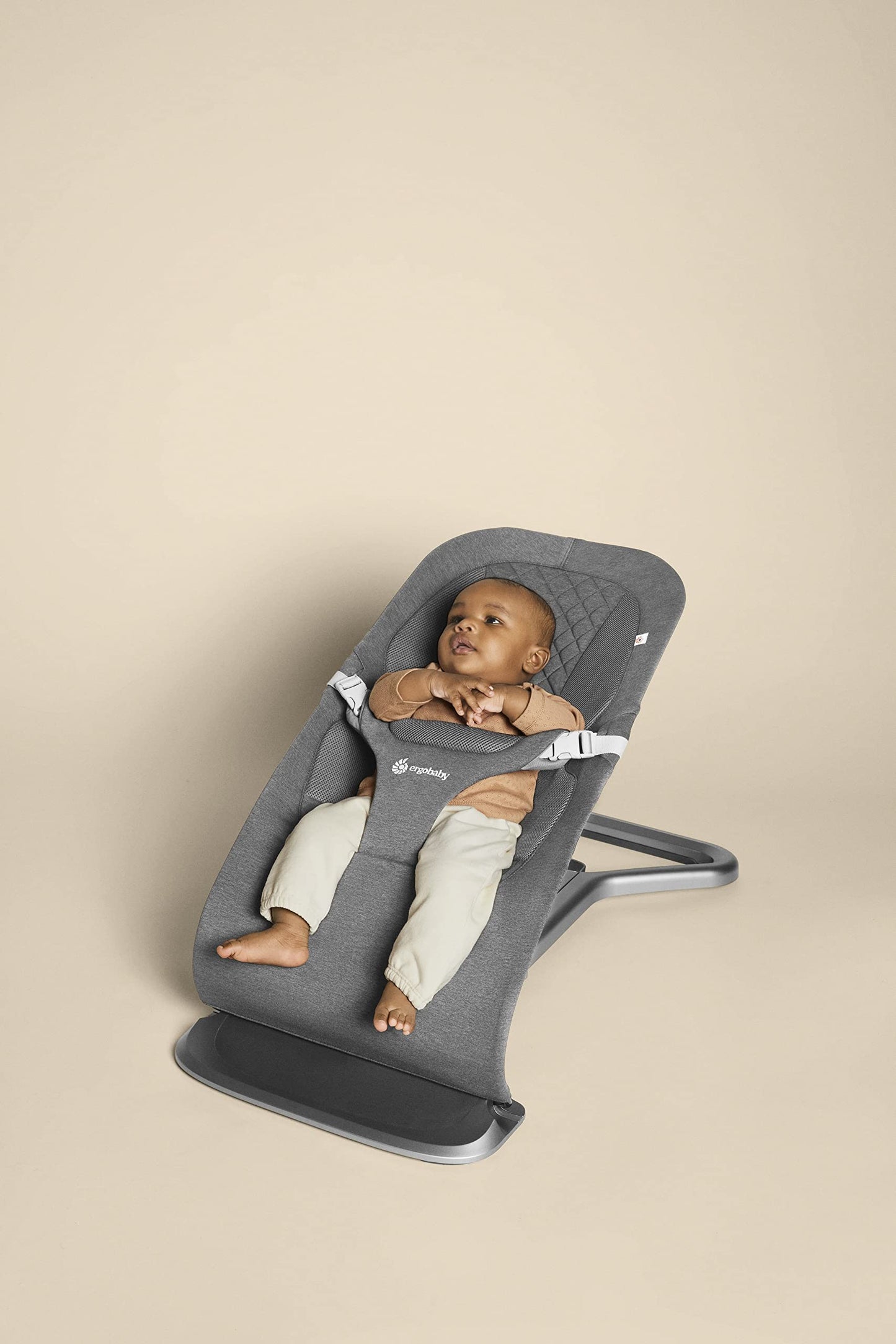Ergobaby 3-in-1 Evolve Bouncer, Ergonomische Babywippe für Neugeborene ab Geburt bis zum Kleinkind, Babyschaukel mit Neugeboreneneinsatz (2,5 kg - 13,2 kg), Midnight Blue