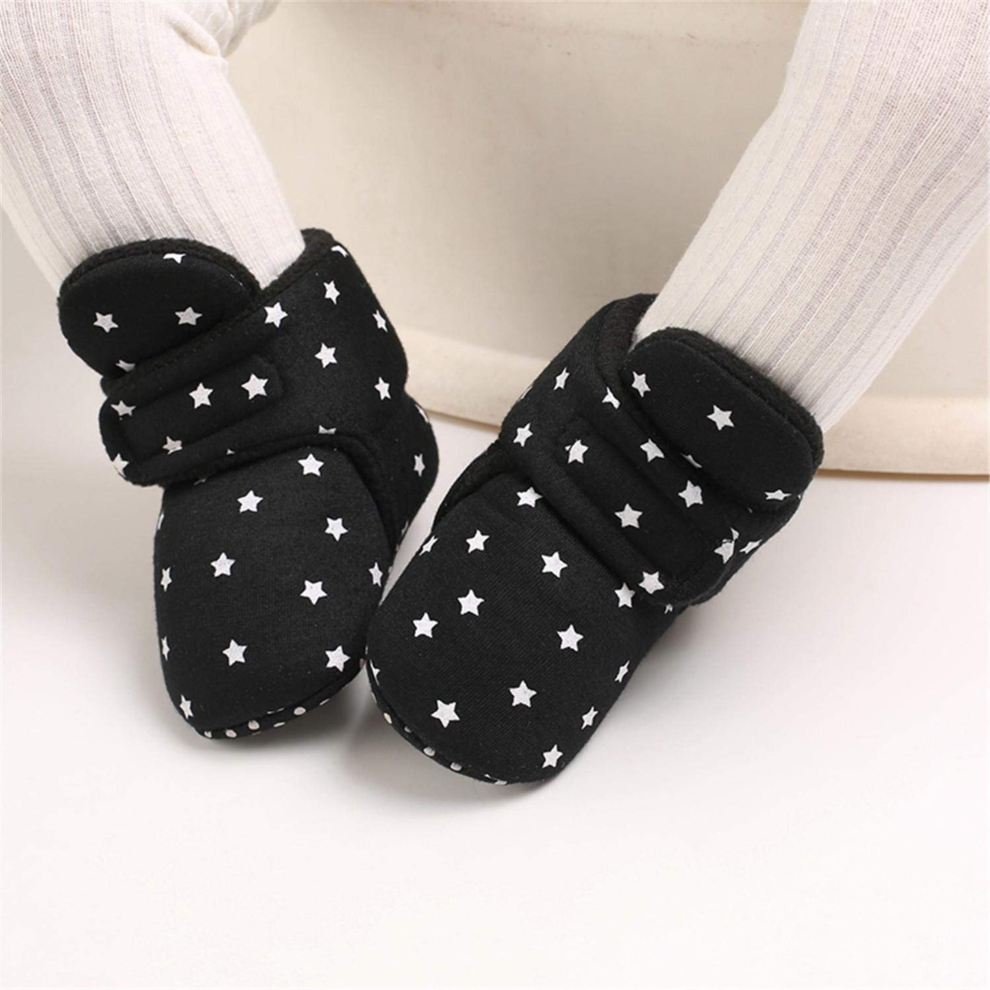 Newborn Warm Winter Booties, Organic Cotton Lining and Non-Slip Stripes, Booties, Sock Shoes for Winter with Soft Sole, Crawling Shoes, Size 0 - 18 Months, Baby Boys and Girls, Prewalker and Toddler Shoes