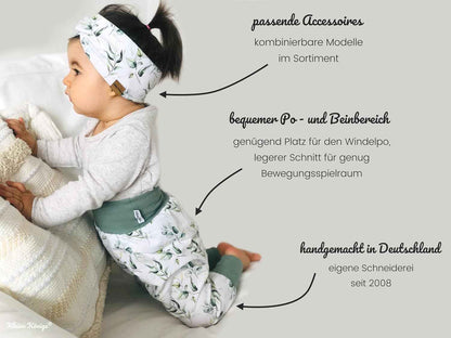 Kleine Könige Baby Girls' Baggy Trousers · Model Blackberry Pretty Blackberry Berry · Ökotex 100 Certified · Size 74/80