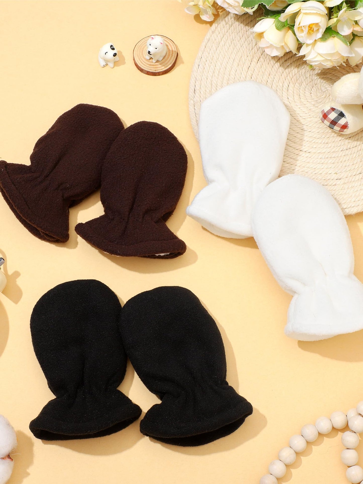 Boyiee 3 Pairs Newborn Baby and Toddler Winter Mittens Gloves Fleece