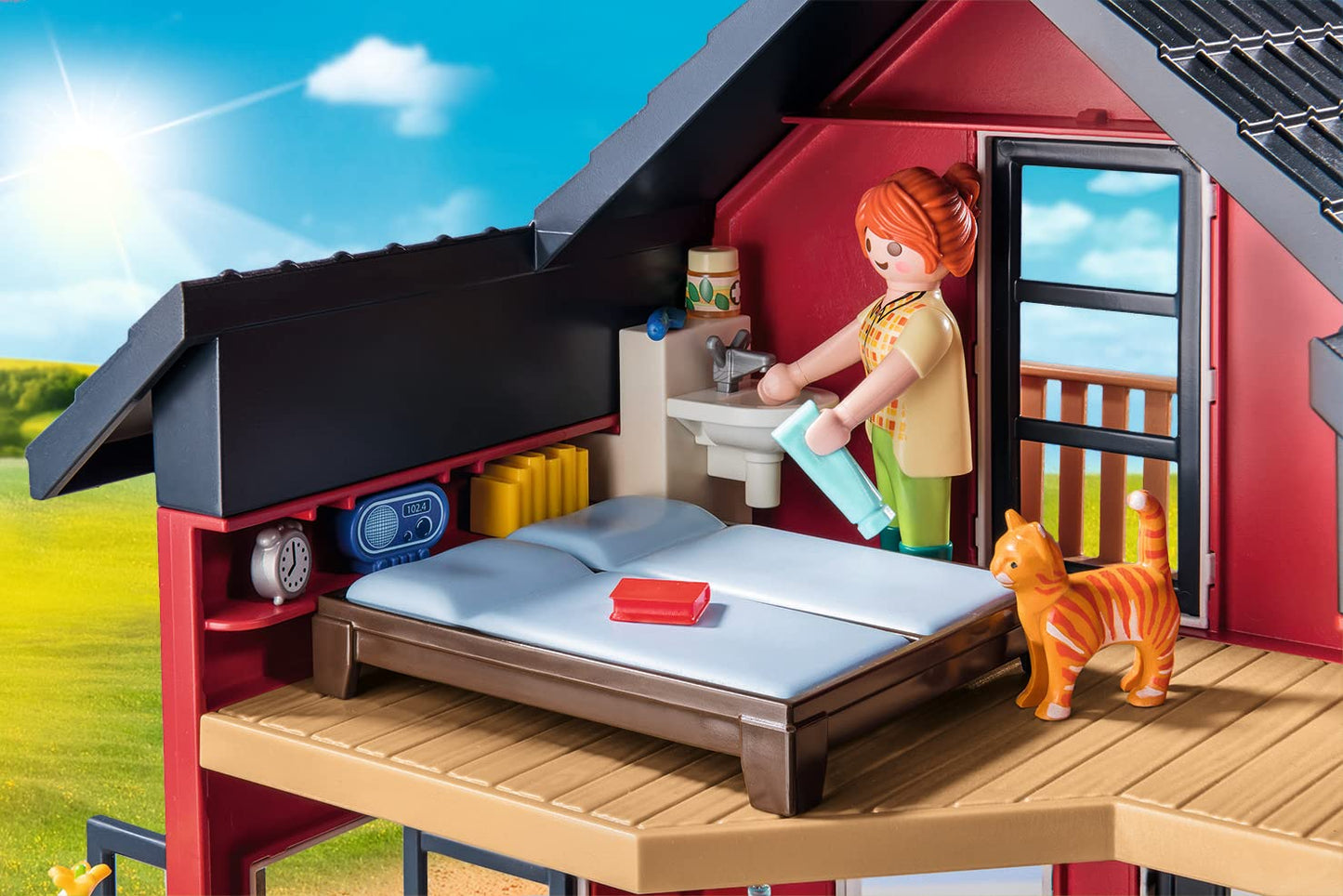 PLAYMOBIL Country 71441 Gemütliches Bauwagencafé, spielerisches Lernen mit liebevoll gestaltetem Bauwagen, detailreicher Austattung und einem Gänseteich, nachhaltiges Spielzeug für Kinder ab 4 Jahren