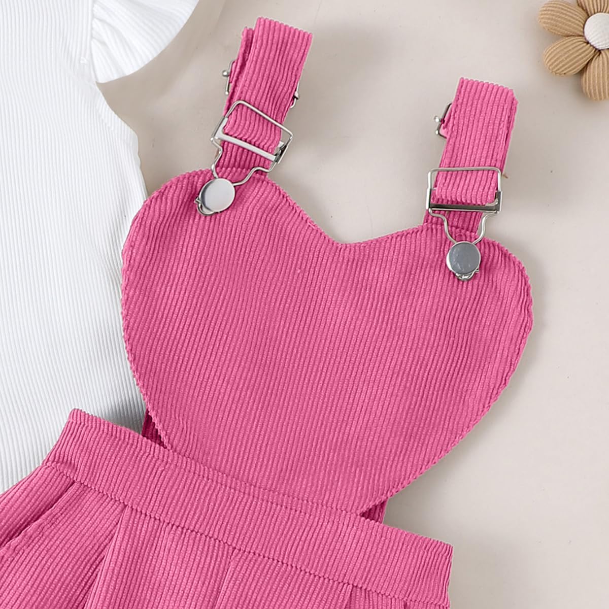 Baby Mädchen Sommer Outfits Rüschen Kurzarm Ripptop+ Blumen/Herzmuster Overalls Shorts Mit Tasche Süßes 2-Teiliges Kleidungsset