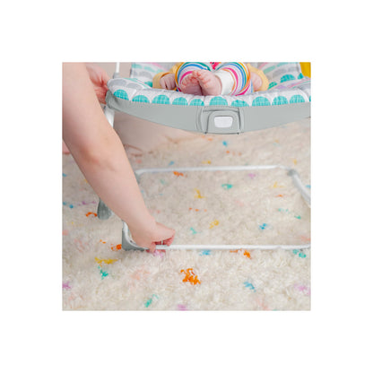 Bright Starts, Disney Baby Minnie Mouse Forever Besties, Wippe für Babies und Kleinkinder, mit beruhigenden Vibrationen, abnehmbarem Spielzeugbogen und 2 Spielzeugen, rose, 12209