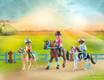 PLAYMOBIL Horses of Waterfall 71351 Waterfall Ranch, magisches Wasserfall-Paradies für Pferdefreunde, nachhaltiges Spielzeug für Kinder ab 5 Jahren