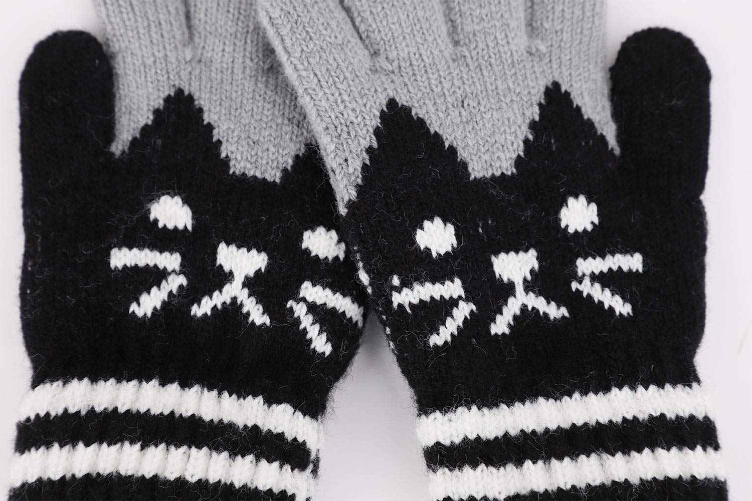 Children's Warm Winter Gloves / Mittens with Plush Lining, Cute Ski Gloves, 3 - 8 Years Old, for Skiing / Snowboarding / Playing / Running