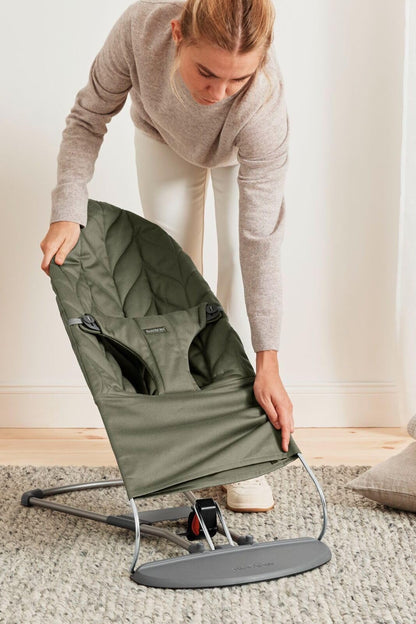 BabyBjörn Bliss Baby Bouncer, Woven, Classic Quilting, Sand Grey 