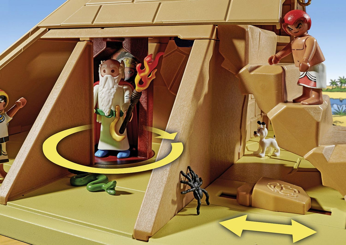 PLAYMOBIL Asterix 71542 Roman Camp, Exciting Conquest of the Camp by the Gauls, Includes Magic Potion for More Body Strength, Detailed Toy for Children from 5 Years