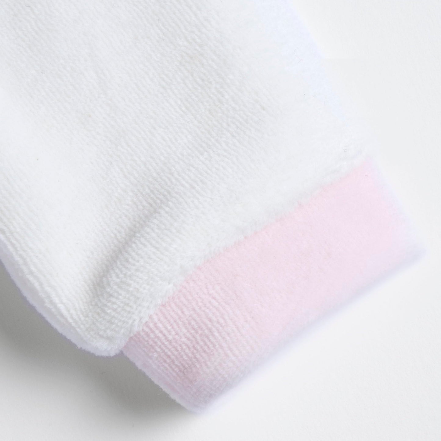 Chicco, Baby-Strampler für Jungen und Mädchen aus warmem und weichem Velours, mit praktischer Knopföffnung, ideal für den Winter, Babykleidung für 0-24 Monate, entworfen in Italien