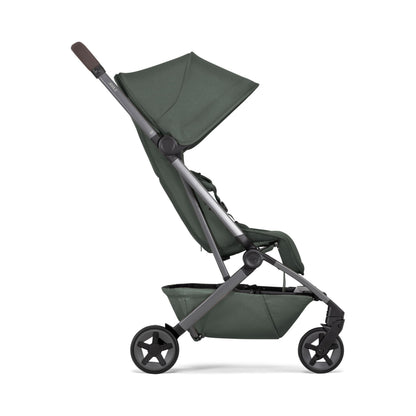 Joolz Aer2 Reise-Kinderwagen – Kompakter Reisebuggy für Babys und Kleinkinder, Einhand-Faltung, Liegefunktion & UPF 50+ Sonnendach, Flugzeug Handgepäck tauglich, ideal für Reisen (Space Black)