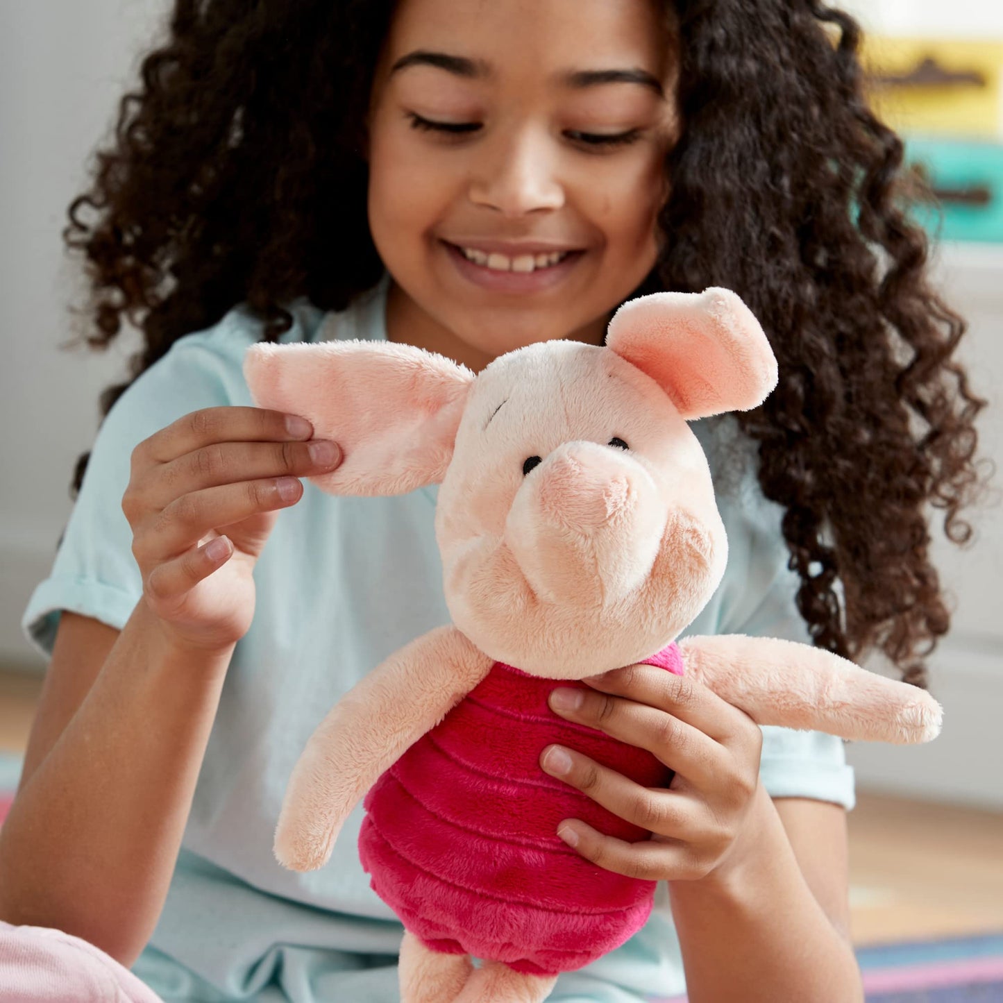 Disney Store Offizielles mittelgroßes I-Aah-Kuscheltier, 18 cm, von Winnie Puuh, Besticktes Kuscheltier mit Flauschiger Mähne und Schwanzspitze, Stickereien, geeignet ab 3 Jahren