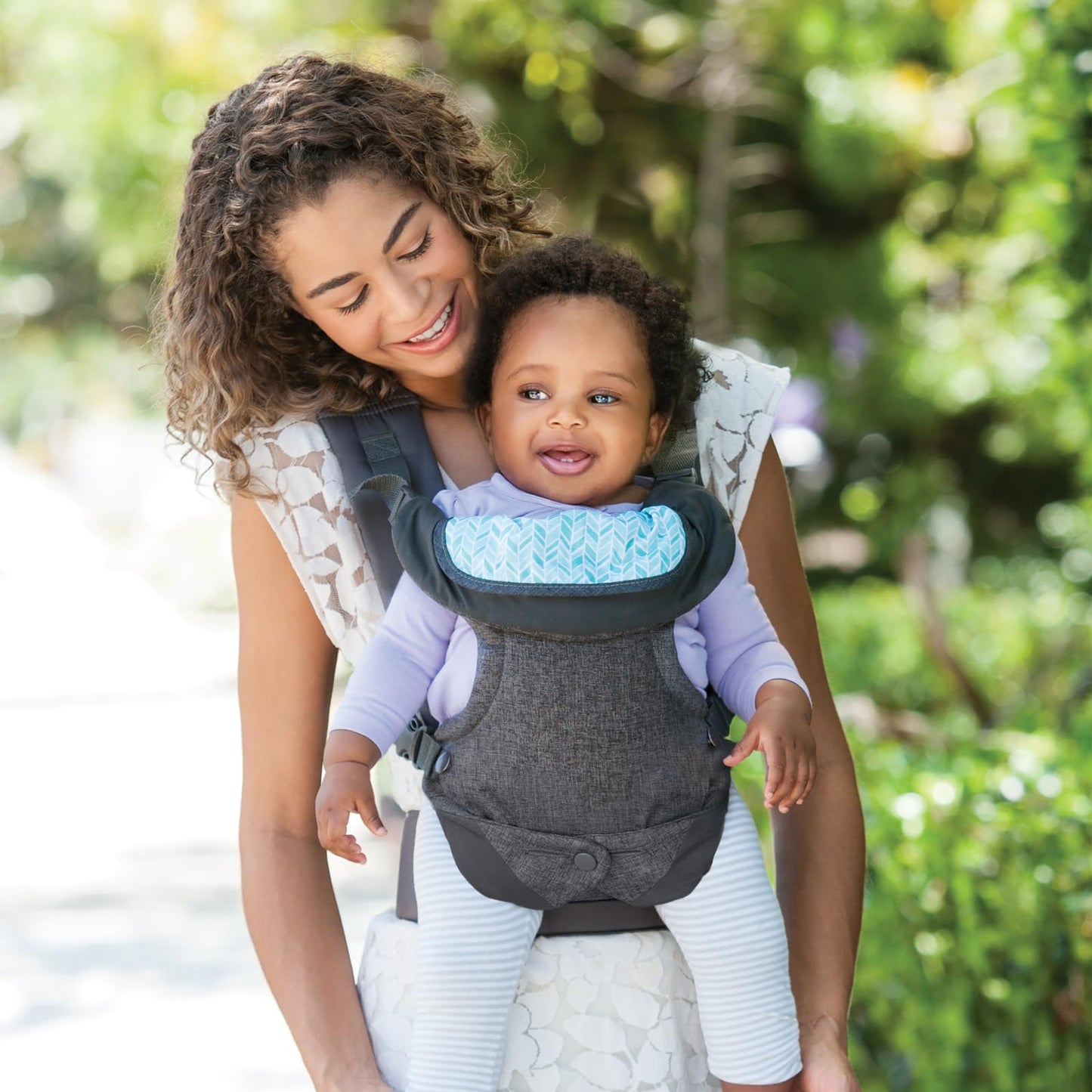 Infantino Flip Advanced 4-in-1 Babytrage, Ergonomisch, Umwandelbar, mit Blickrichtung Nach Innen und Außen, Vorne und Hinten Tragbar für Neugeborene bis Kleinkinder von 3,6-14,5 kg, Grau