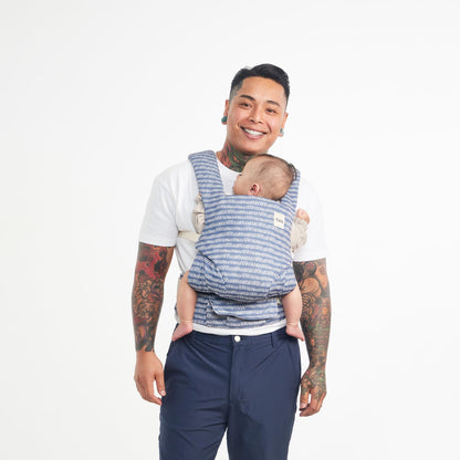 Tula Explore Babytrage für Neugeborene ab Geburt, 3-in-1 Baby-Tragetasche Bauchtrage Rückentrage Ergonomisch (3,2-20,4 kg), Play