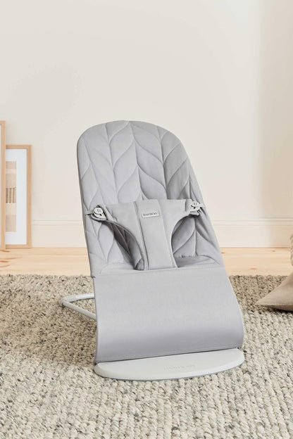 BabyBjörn Bliss Baby Bouncer, Woven, Classic Quilting, Sand Grey 