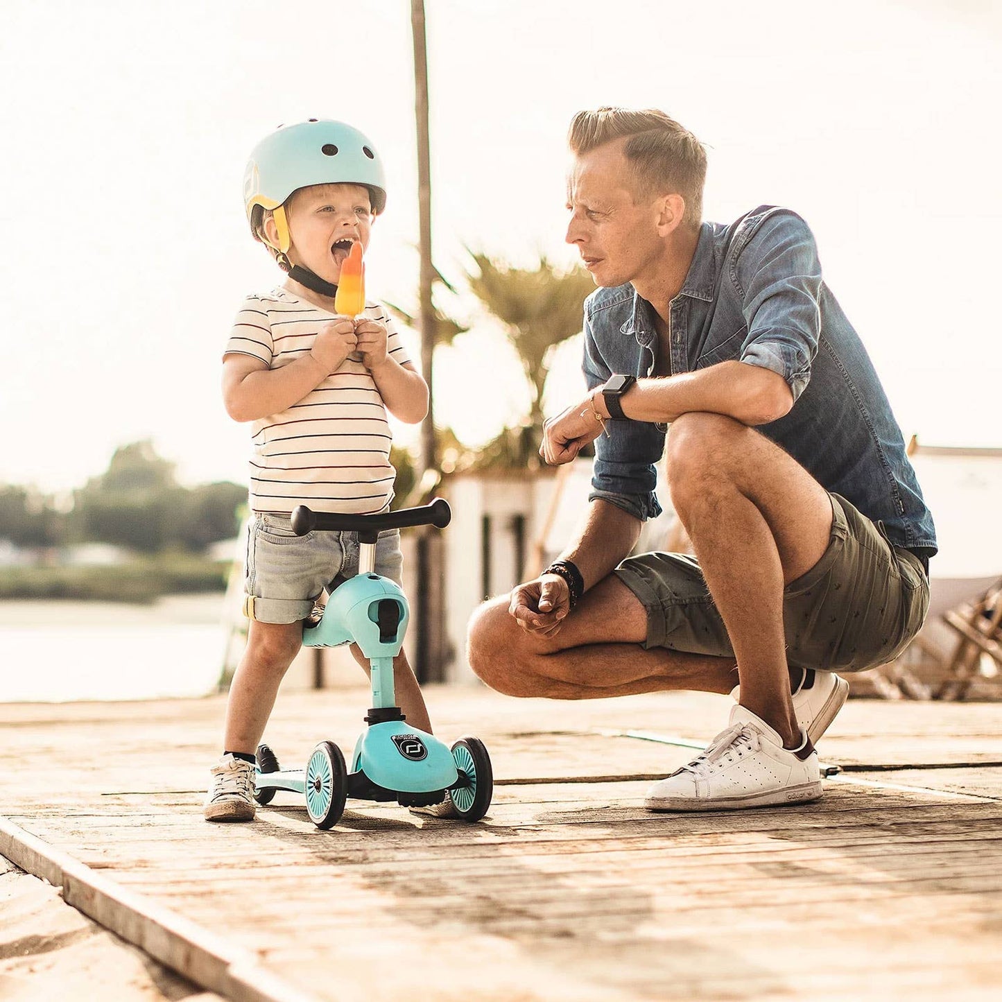 Scoot and Ride Babyhelm mit verstellbaren Trägern, Mattes Finish, Größen XXS, inklusive LED-Sicherheitslicht und weicher Fleece-Polsterung für zusätzlichen Schutz