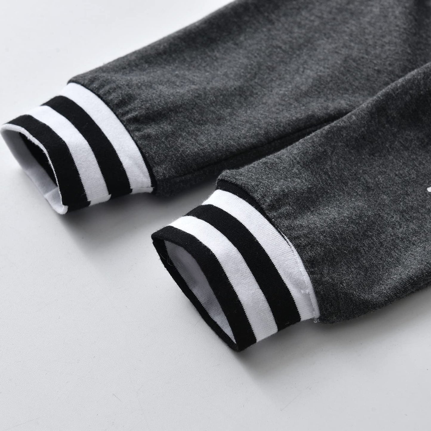 Tinykeke Neugeborene Baby Jungen Kleidung Langarm Strampler + Hut + Hose 3-teiliges Baby-Kleidungsset