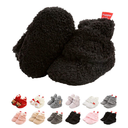 Edoton Infant Boys Girls Warm Slippers Winter White Cute Soft Cotton Unisex Non-Slip Baby Shoes for Christmas First Birthday Gift.