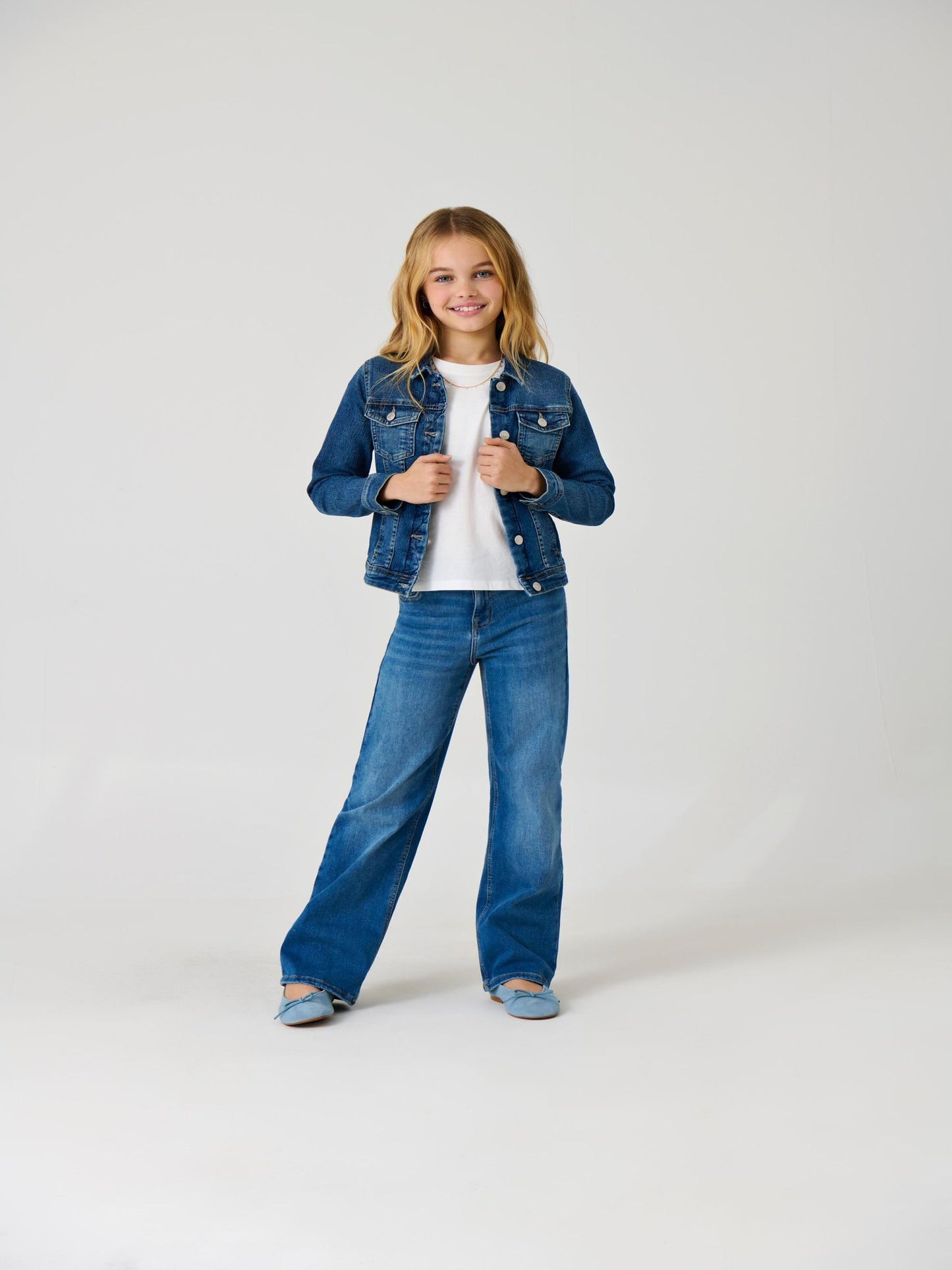 ONLY Girl Weit geschnitten Jeans KOGMADISON Mittlere Taille Gerade geschnitten Jeans