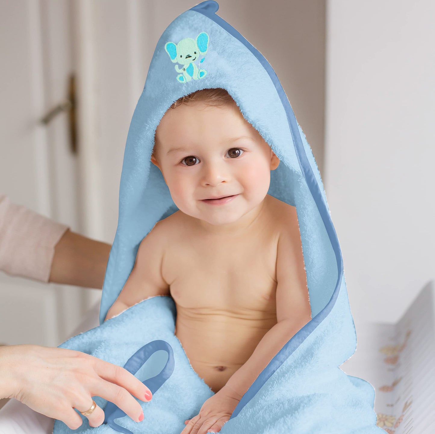 Babykajo Baby-Kapuzenhandtuch-Set mit 2 Waschlappen, Öko-Tex Standard 100 zertifiziert, weiches Frottee-Babyhandtuch mit Kapuze, 80 x 80 cm