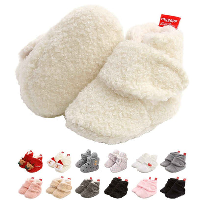 Edoton Infant Boys Girls Warm Slippers Winter White Cute Soft Cotton Unisex Non-Slip Baby Shoes for Christmas First Birthday Gift.