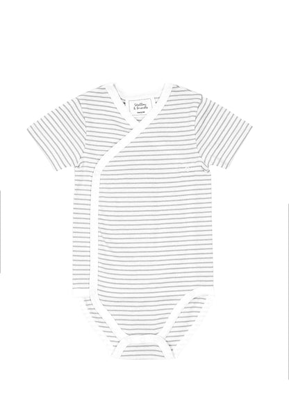 Stellou & friends Baby Body, 100% Bio-Baumwoll Wickelbody 3er MultiSet, kuschelweiche und hochwertige Kinder Kleidung für Jungs und Mädchen, Langarm & Kurzarm-body, OEKO-TEX 100 Zertifiziert