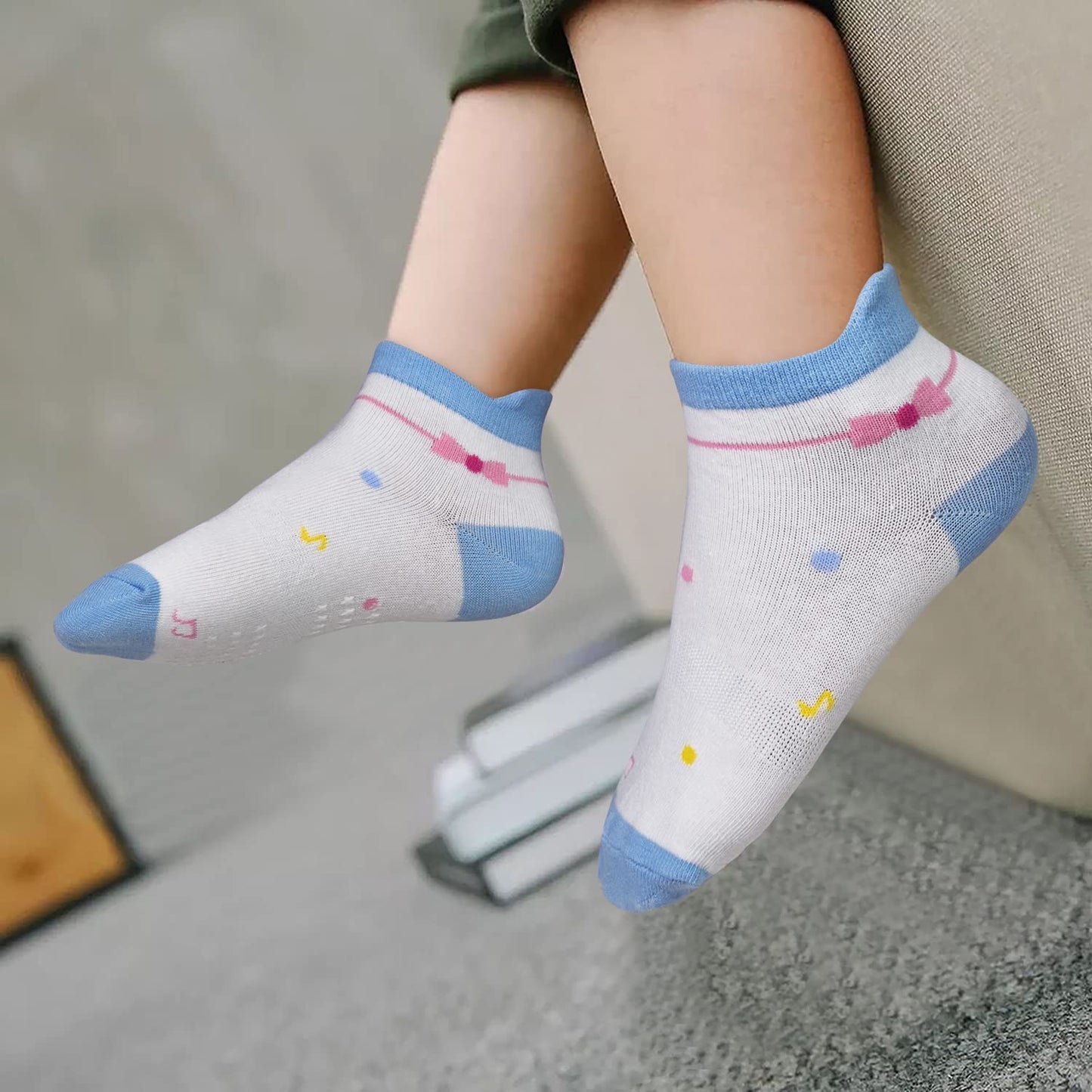 GRPSKCOS Stoppersocken Kinder 12 Paar ABS Socken Rutschfeste Socken Kleinkind Antirutschsocken für 1-7 Jahre Jungen Mädchen