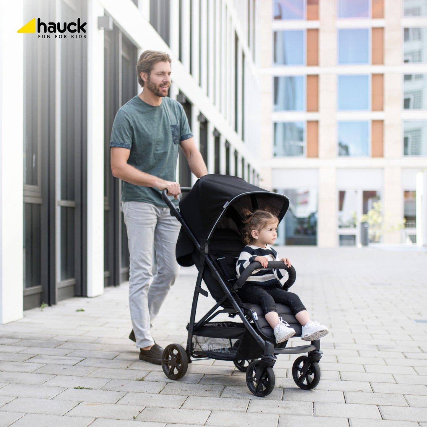 hauck Rapid 4, Grey - Pushchair from Birth up to 22 kg, Plastic Wheels, Compact & One Hand Folding, Height-Adjustable, Fully Reclining