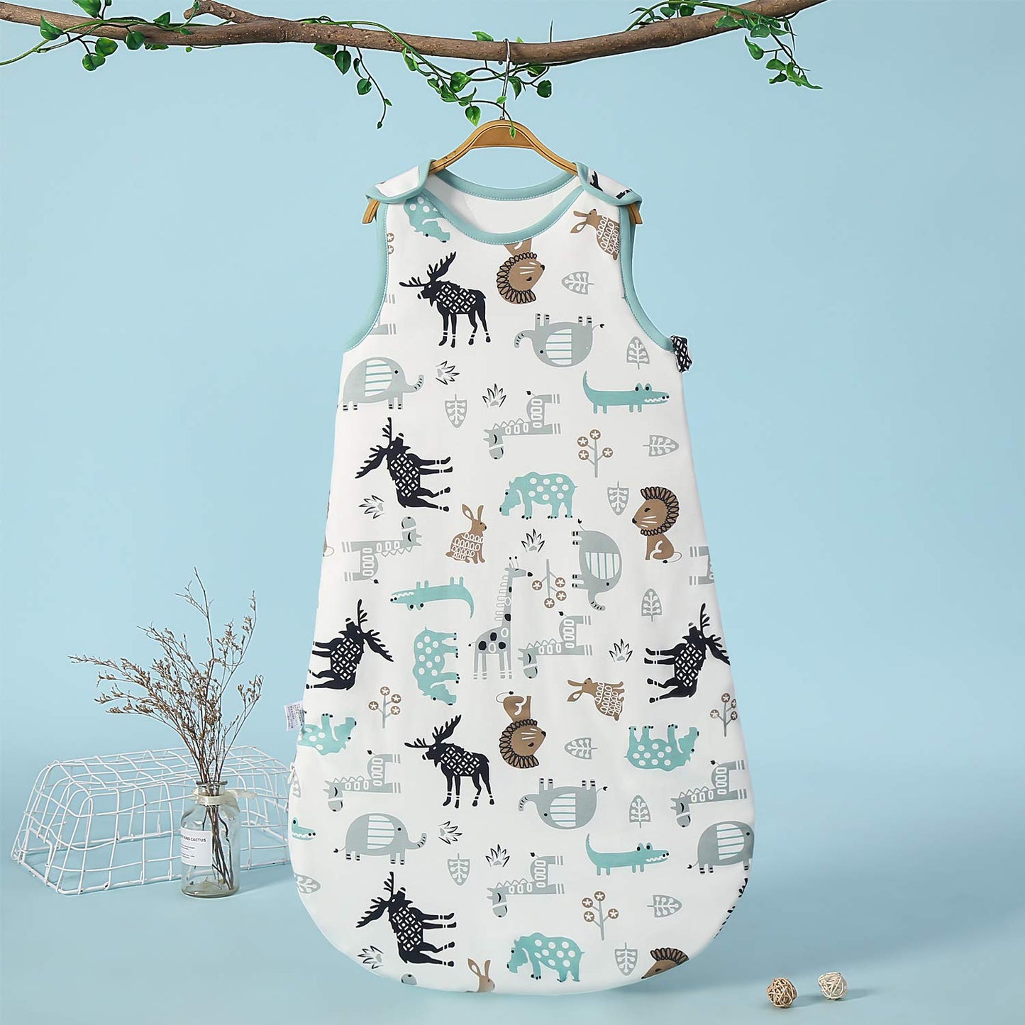 Baby Winter Sleeping Bag, Toddler Sleeping Bag, 2.5 Tog Sleeping Bag, 100% Cotton, Various Sizes from Newborn to 18 Months, All-Year-Round Sleeping Bag