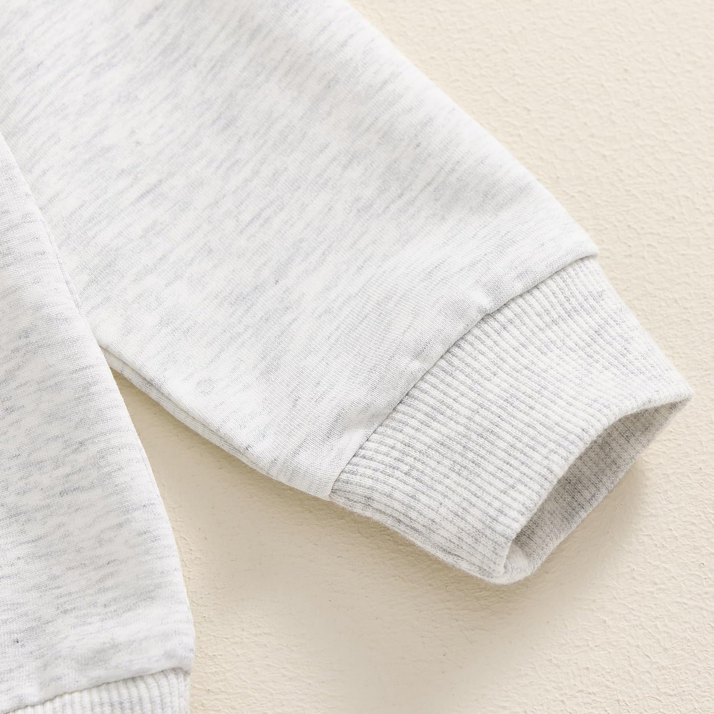 Baby-Frühlings-Outfit für Jungen, Trainingsanzüge mit Traktor-/Auto-Print, Sweatshirts mit langen Ärmeln mit Autodruck + elastische Kordelzughose, 2-teiliges Sportbekleidungsset, weiche Traktor-Outfits