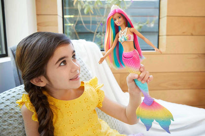 Barbie Dreamtopia Zauberlicht Meerjungfrau Puppe mit blonden Haaren, Barbiepuppe mit Meerjungfrauenschwanz, geeignet als Geschenk für Kinder ab 3 Jahren, HDJ36