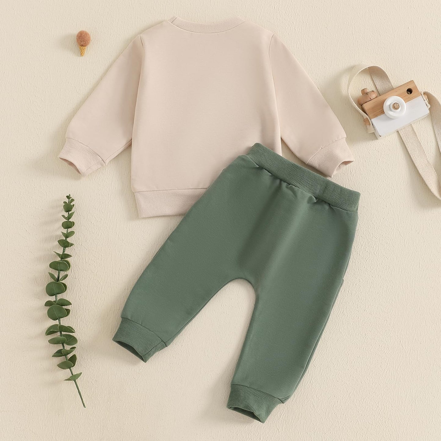 Baby-Frühlings-Outfit für Jungen, Trainingsanzüge mit Traktor-/Auto-Print, Sweatshirts mit langen Ärmeln mit Autodruck + elastische Kordelzughose, 2-teiliges Sportbekleidungsset, weiche Traktor-Outfits
