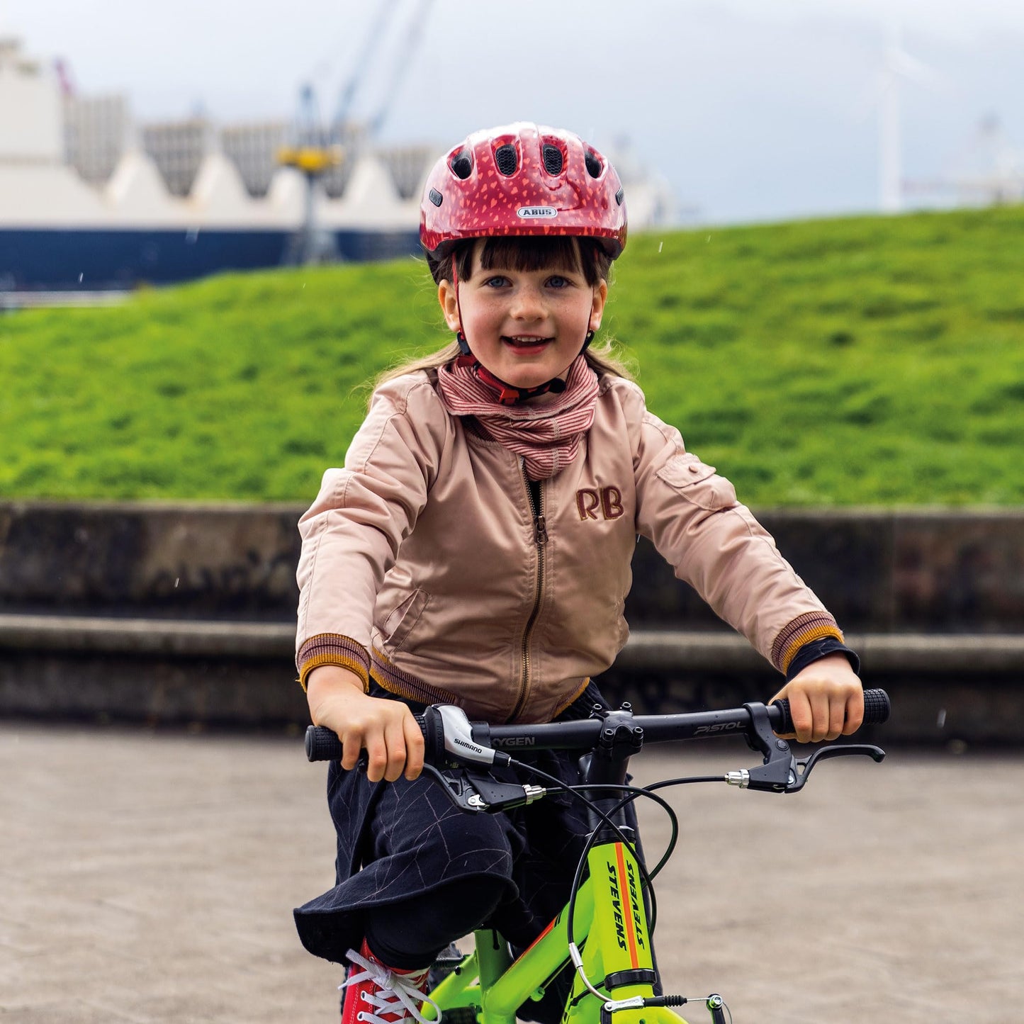 ABUS Kinderhelm Smiley 2.0 - Robuster Fahrradhelm für Mädchen und Jungs