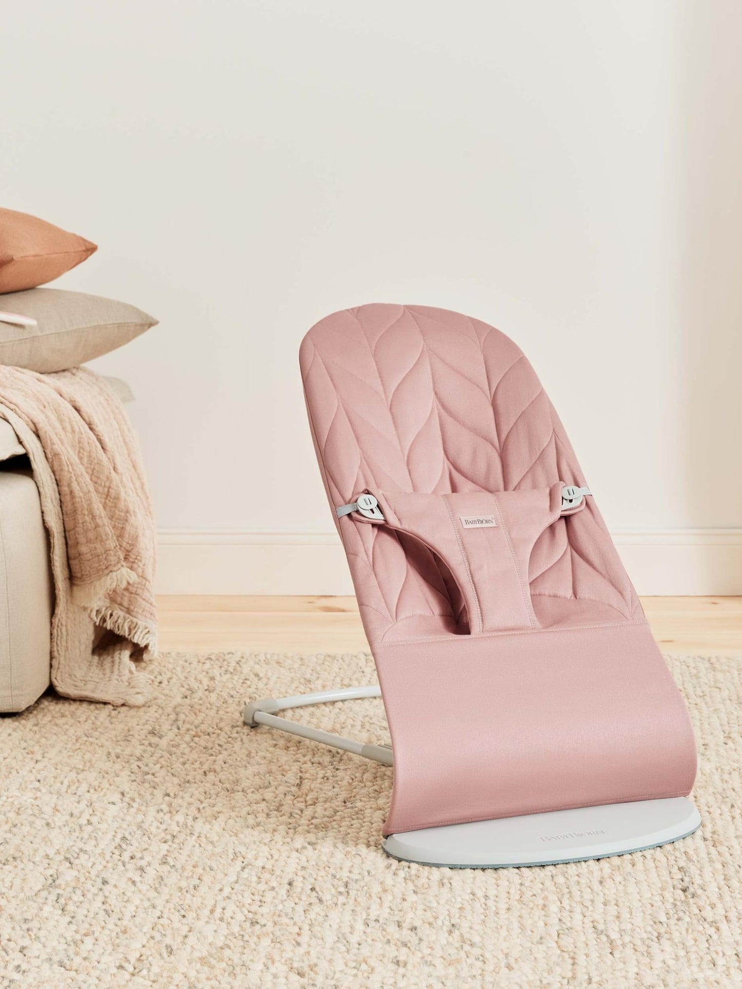 BabyBjörn Bliss Baby Bouncer, Woven, Classic Quilting, Sand Grey 