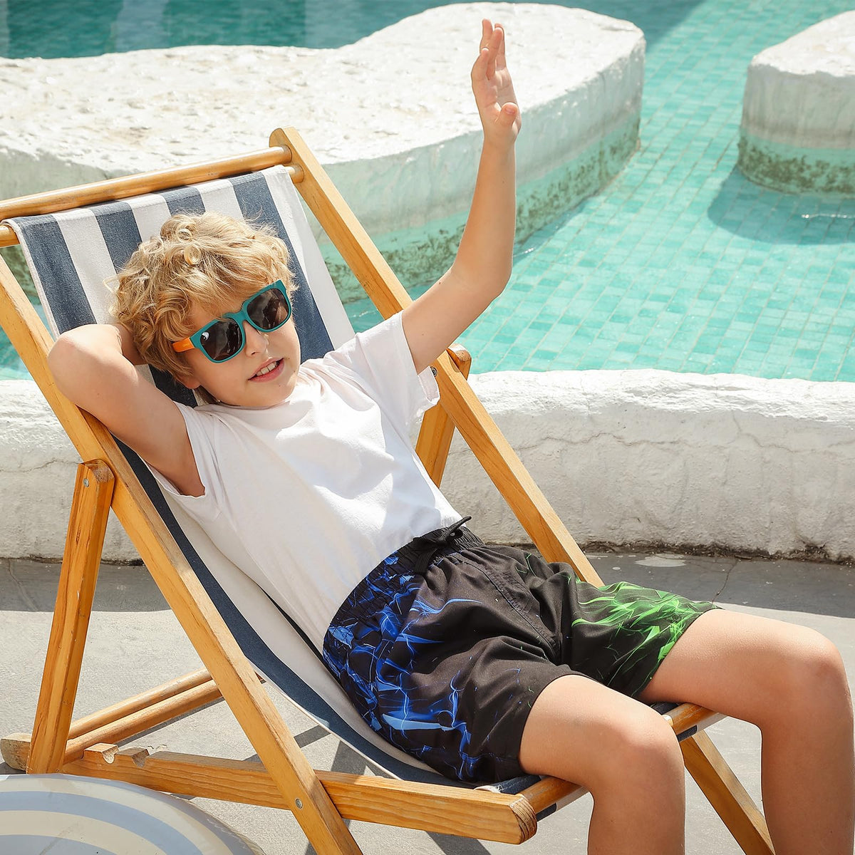 Fanient Badehose Jungen Schwimmshorts - 2 in 1 Badeshorts mit Kompression Liner für optimalen Komfort