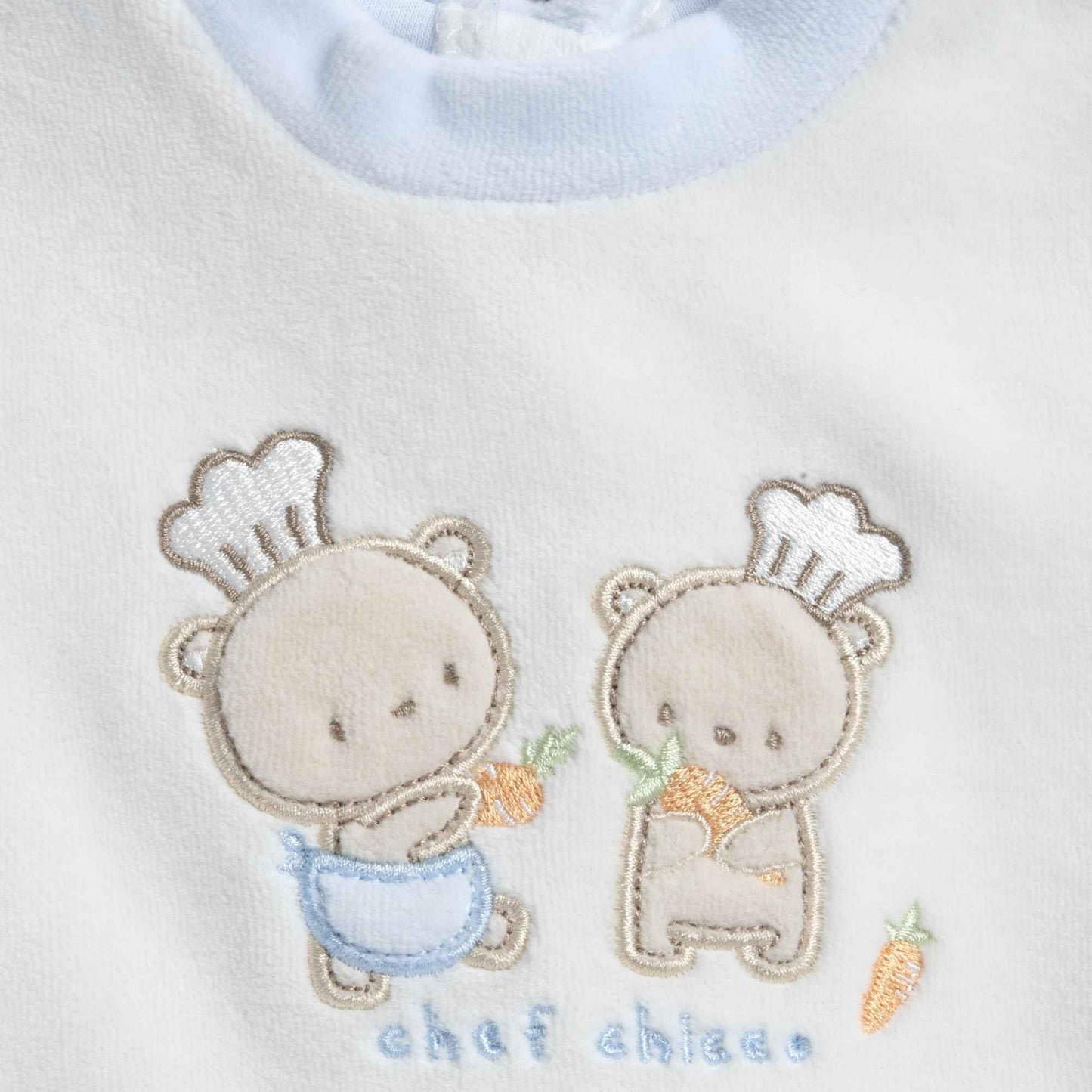 Chicco, Baby romper for boys and girls made of warm and soft velour, with practical button opening, ideal for winter, baby clothes for 0-24 months, designed in Italy