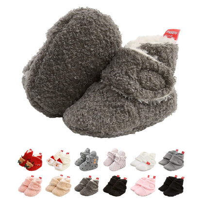 Edoton Infant Boys Girls Warm Slippers Winter White Cute Soft Cotton Unisex Non-Slip Baby Shoes for Christmas First Birthday Gift.