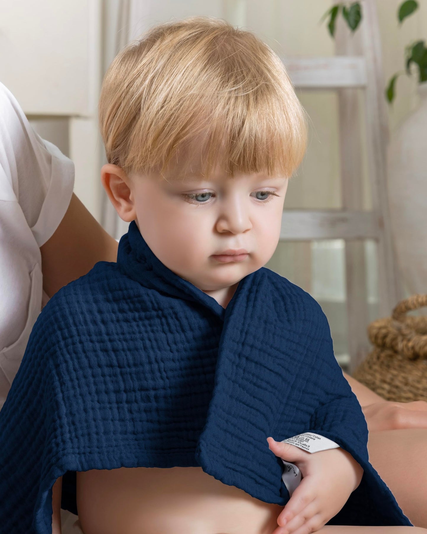 LAYNENBURG 10er-Set Premium Spucktücher Baby aus extra weichem Musselin - 100% Baumwolle - 30x50cm - Oeko Tex 100 - Musselin-tücher als Mulltücher, Mullwindeln oder Stoffwindeln (weiß)