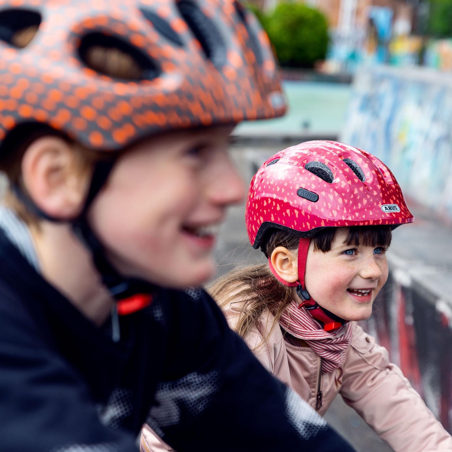 ABUS Kinderhelm Smiley 2.0 - Robuster Fahrradhelm für Mädchen und Jungs