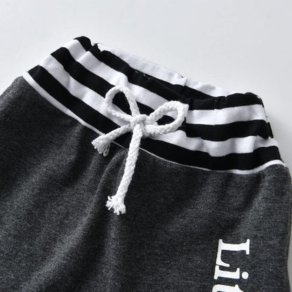 Tinykeke Neugeborene Baby Jungen Kleidung Langarm Strampler + Hut + Hose 3-teiliges Baby-Kleidungsset