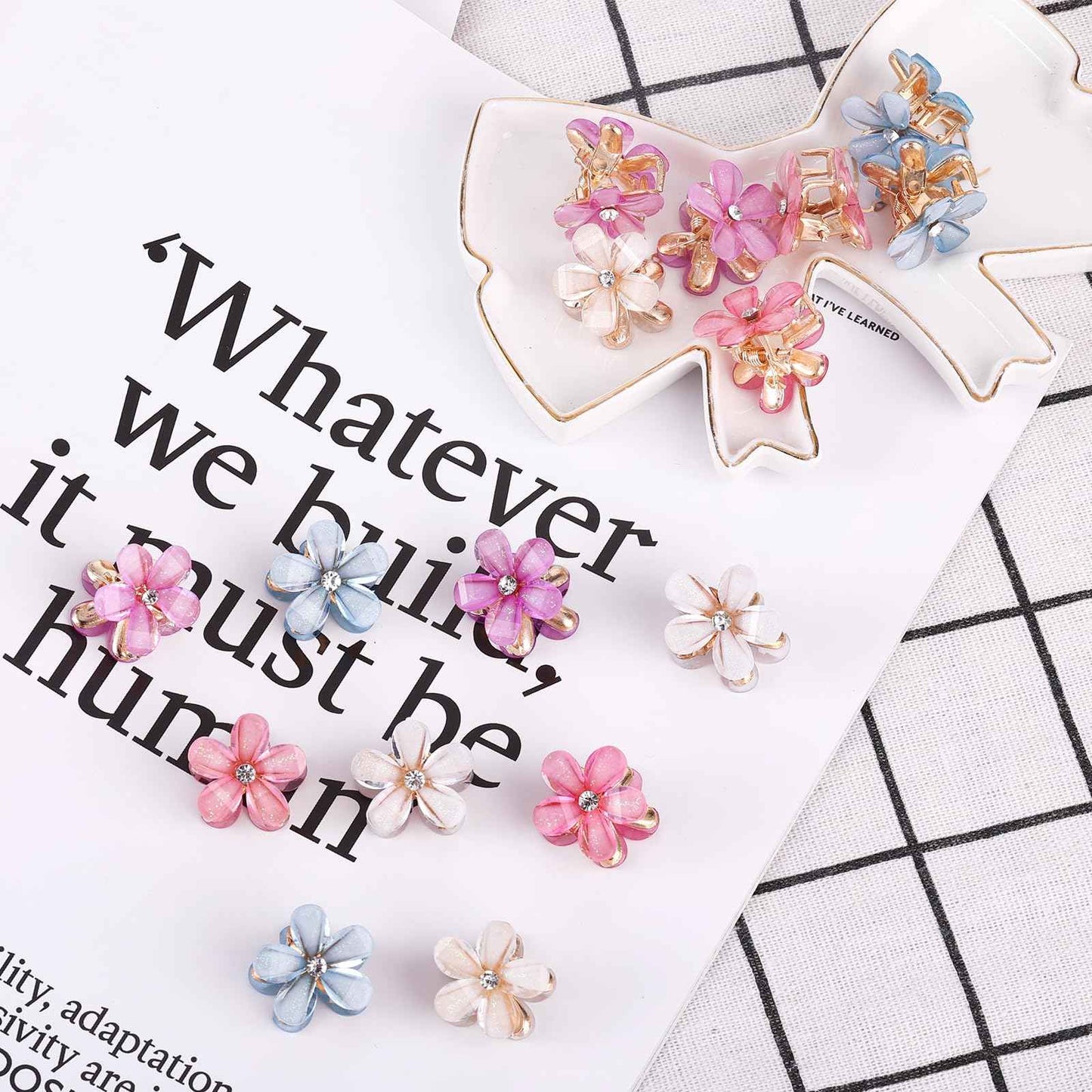 cobee Small Diamond Hair Clip Pearl Small Hair Clip Hair Accessories for Women Girls Birthday Party Wedding Party Photo Cute Clips Beach Flowers 2 cm